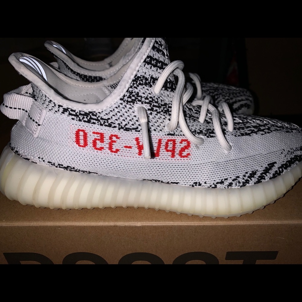 Yeezy Boost 350 Zebra